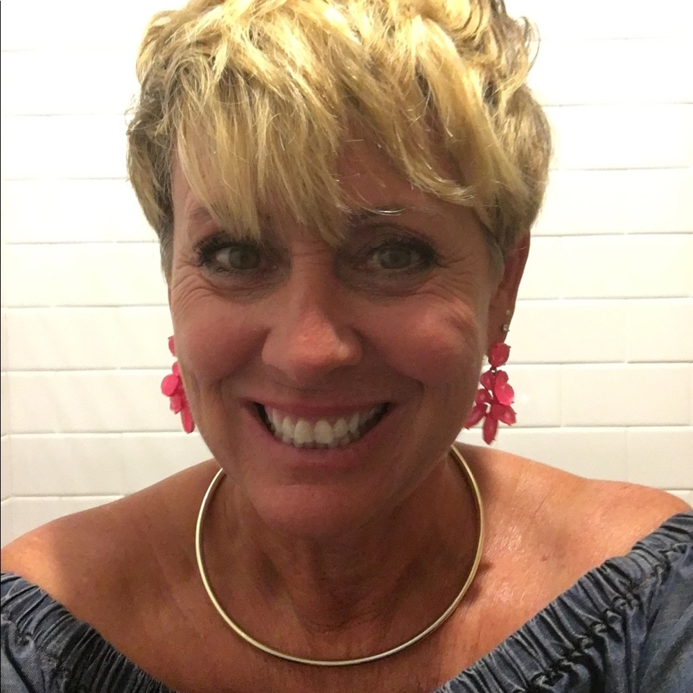 Meet your Posher, Andrea